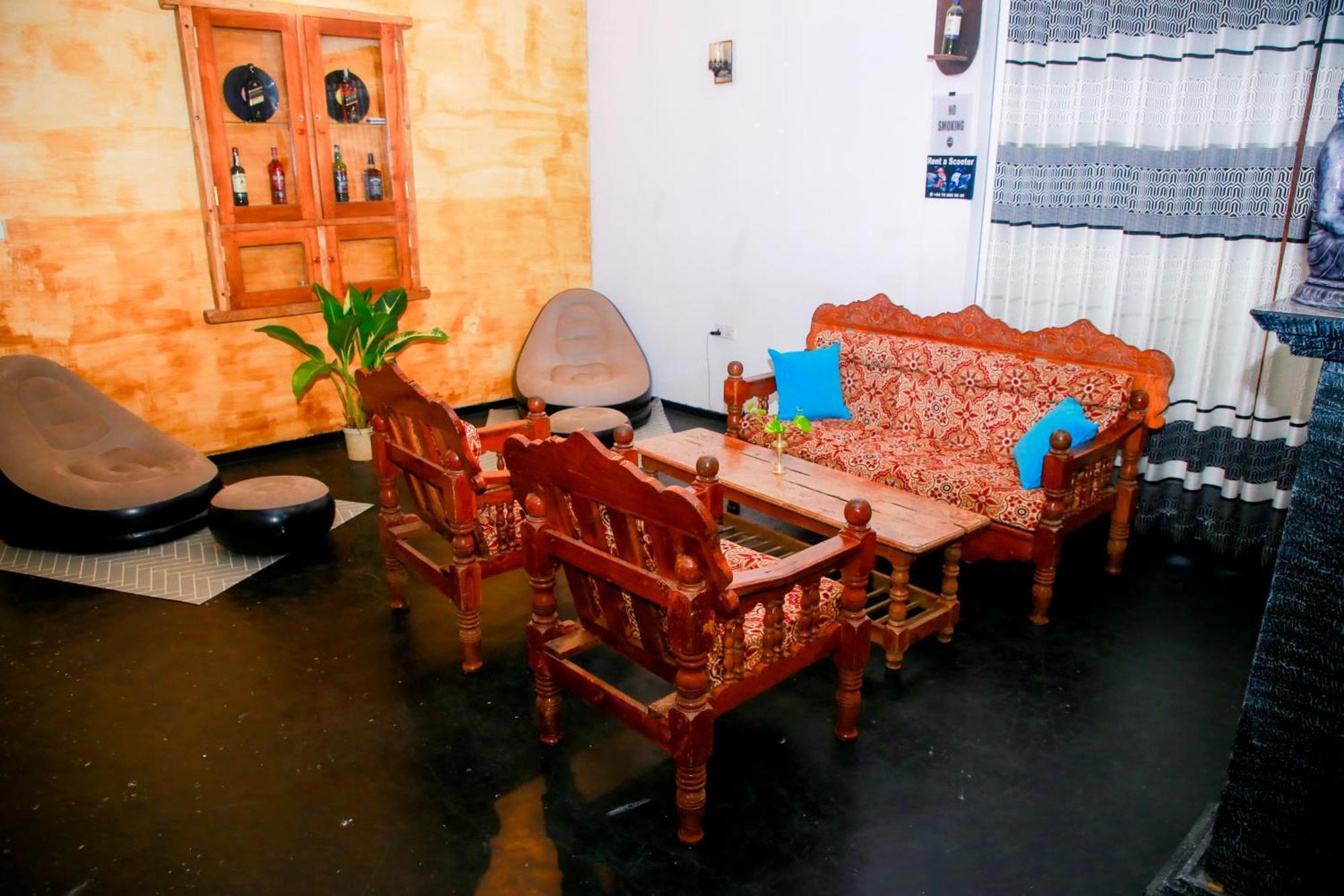 Leo Homestay Dikwella Εξωτερικό φωτογραφία